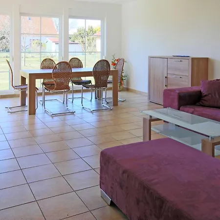 Holiday home Luessvitz Ummanz